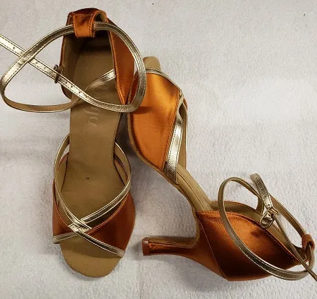 3.5" Linked -- Flare Heel Latin Sandal -- Tan Satin/Gold