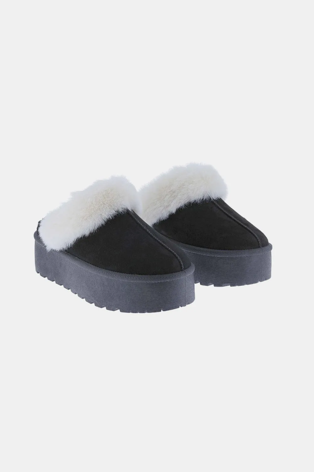 Bailey Sky Slippers In Black