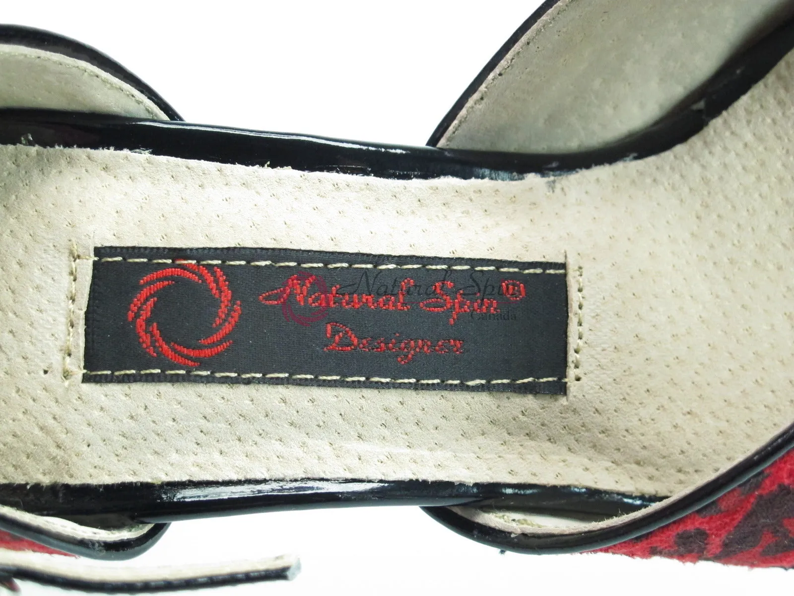 D1321-07b_RedLeopard