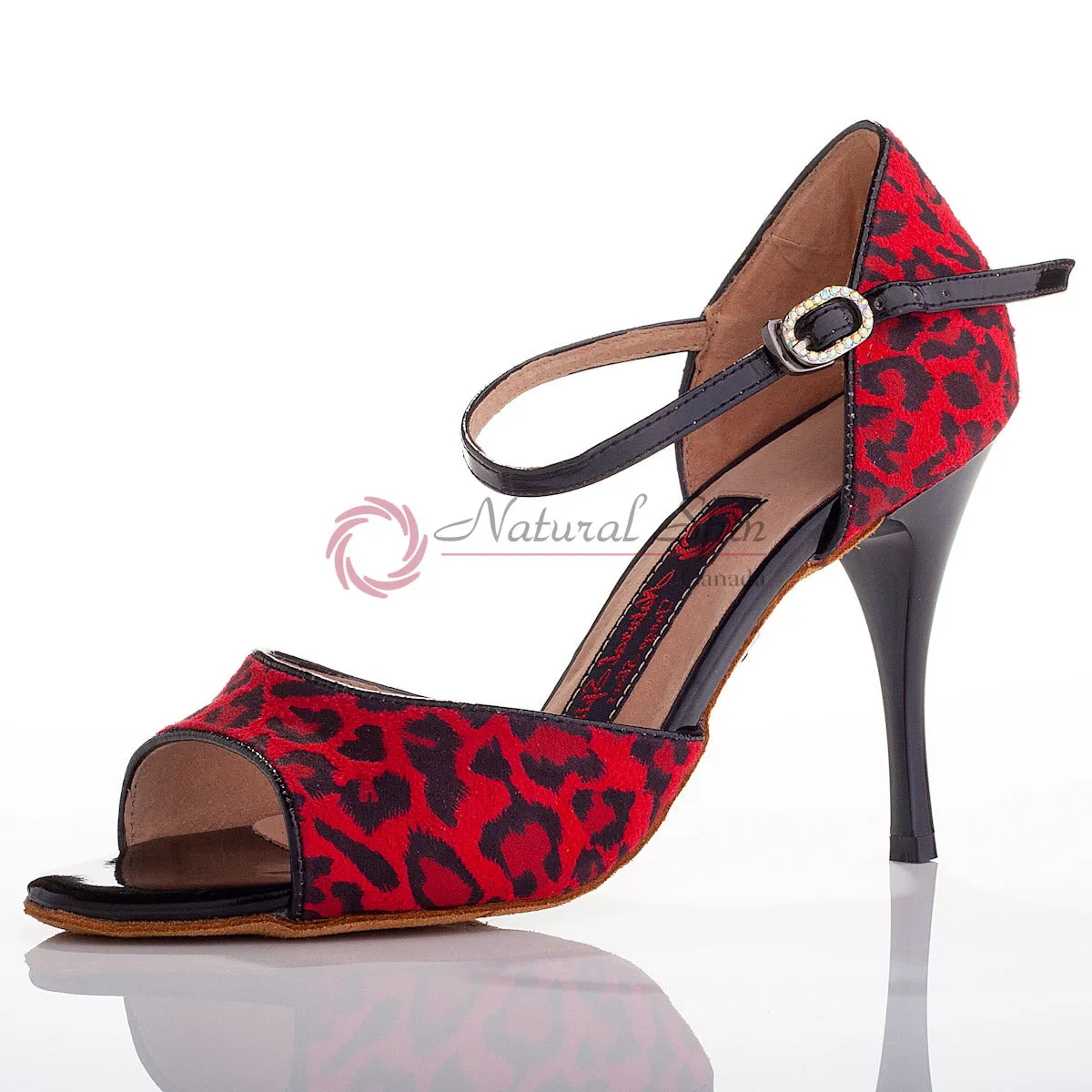 D1321-07b_RedLeopard