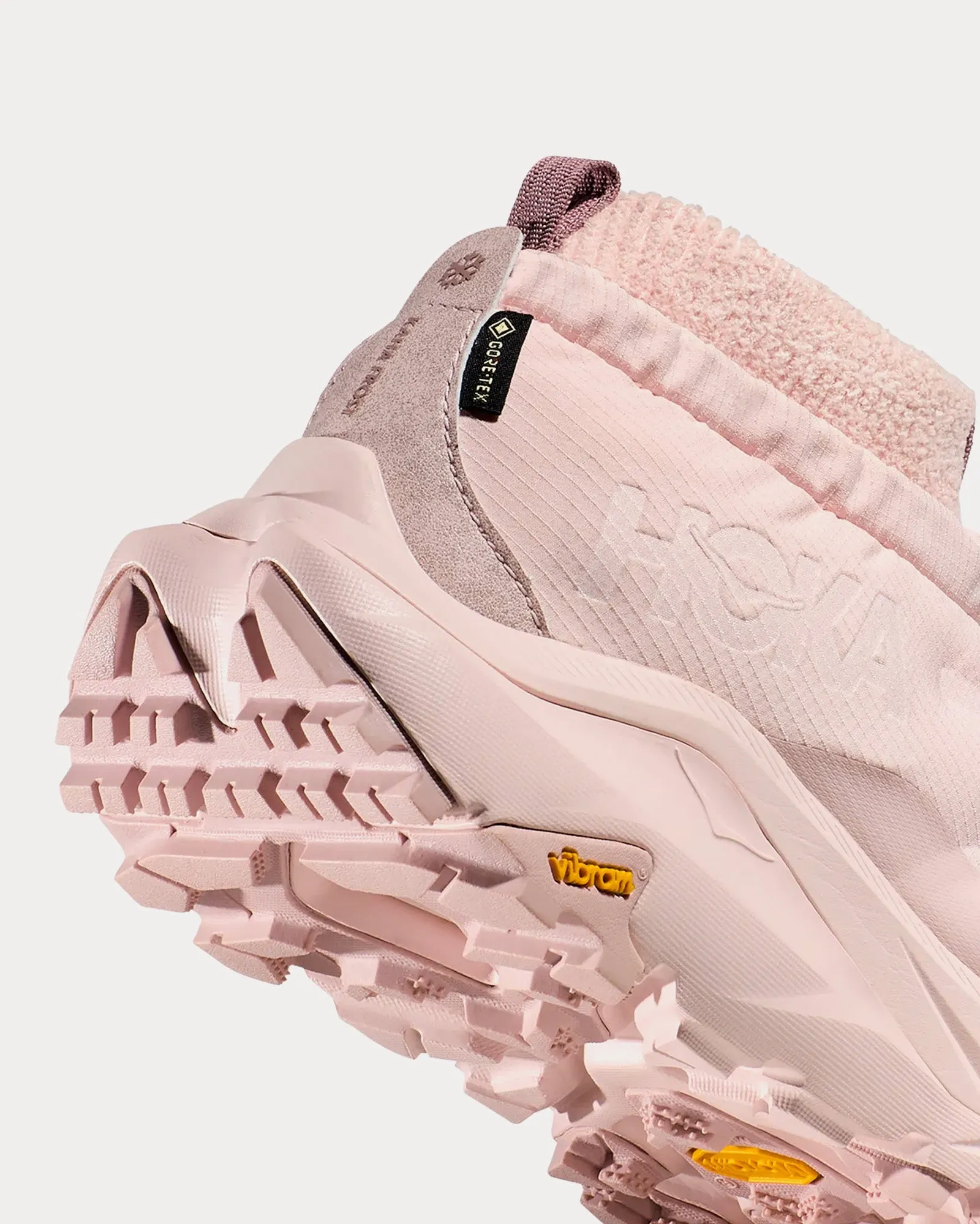 Kaha 2 Frost Moc Gore-Tex Cosmic Pearl / Quartzite Low Top Sneakers