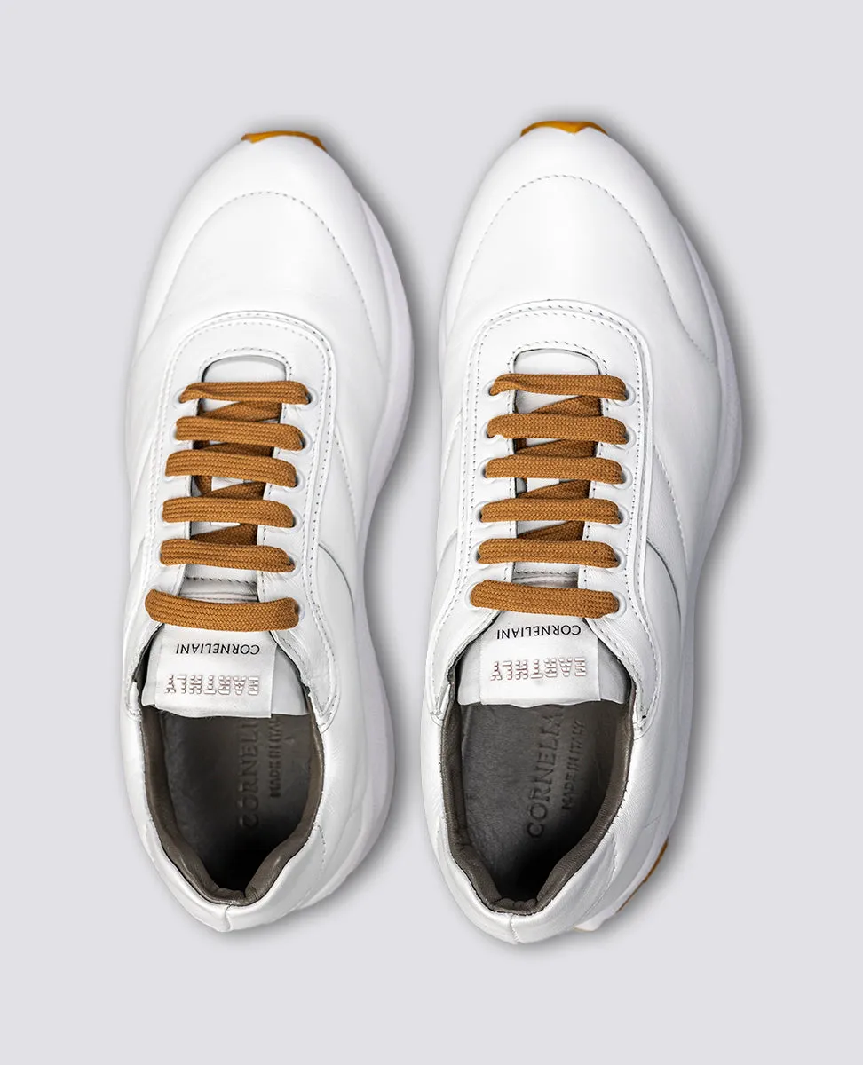 Leather running shoe