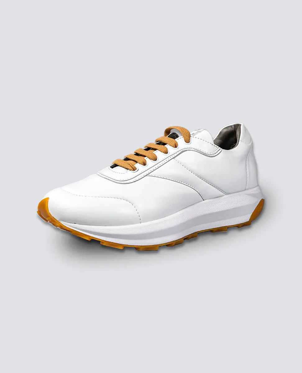 Leather running shoe