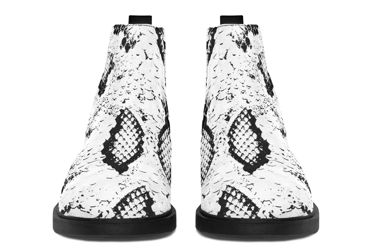 Snake Skin Neat Vibe Boots